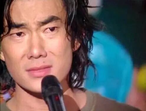 看看任贤齐庸顾啥哭成这样滴!