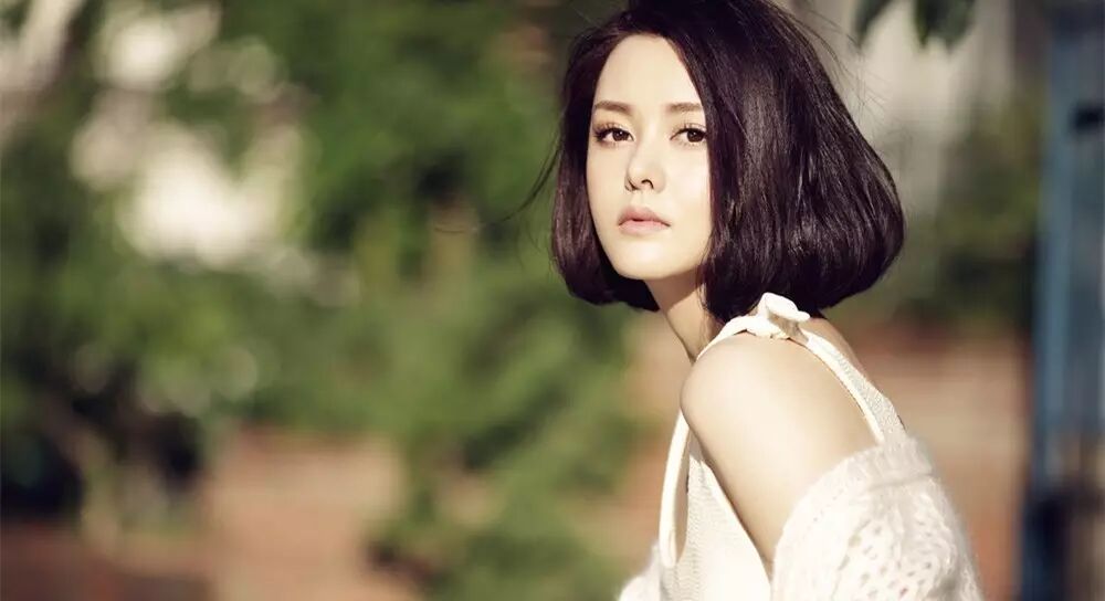 刘一含午后写真 幽雅恬静悠然自得