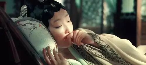 女人每天吃这个补气养血皮肤好，气血亏虚抗衰老，老中医说失眠脱发长斑也有效！