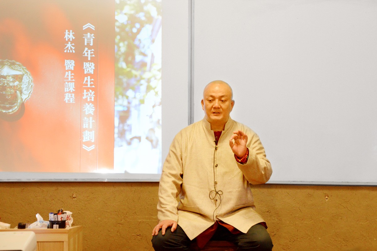 针灸,手法治愈椎间盘突出(附林杰老师说椎间盘突出)