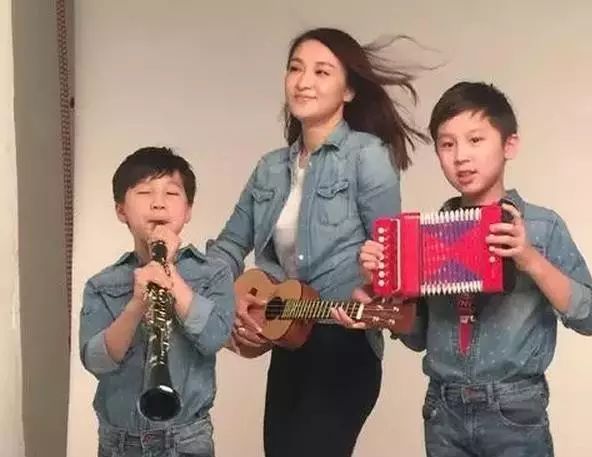 她是琼瑶钦点“玉女掌门人”,赵薇林心如的好姐妹,低调...