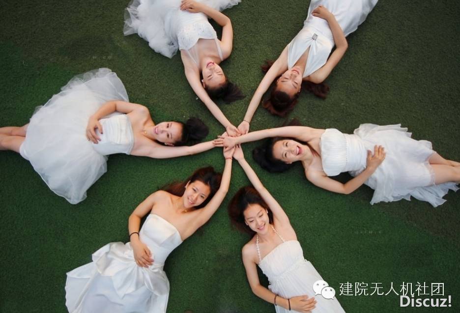 畢業(yè)季，快來拍畢業(yè)照啦！