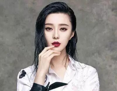 夏天要学范冰冰 藏起来你的“拜拜肉”!