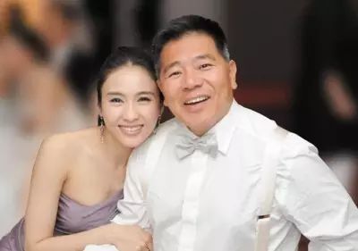 黎姿为什么嫁了个残疾人、黄晓明圈里怎么那么牛?大小S...