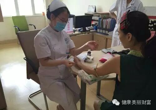 花清丹故事(2):怀孕了,这个孕怀得好辛苦……-怀孕期