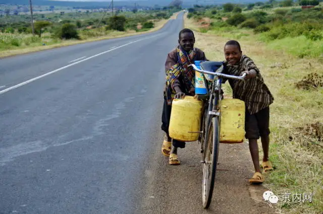 任性！一个人骑车去非洲