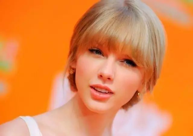 每日译训  Taylor Swift的巡演采访