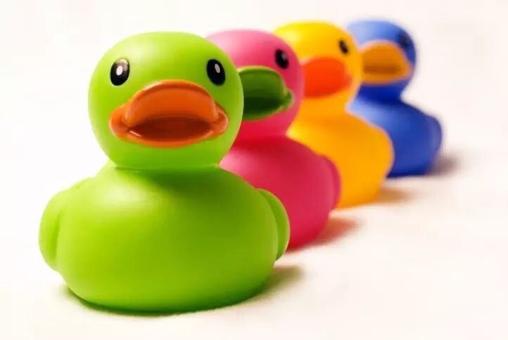 如何让物体产生色彩