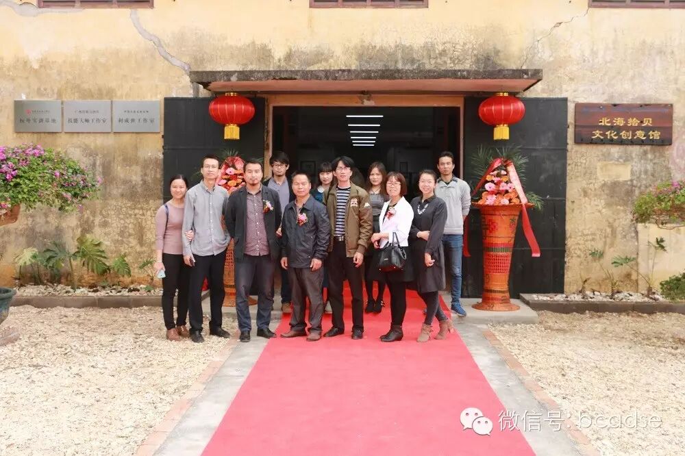 我院学生“海洋主题创意作品”在北海工艺美术博览园拾贝文化创意馆展出