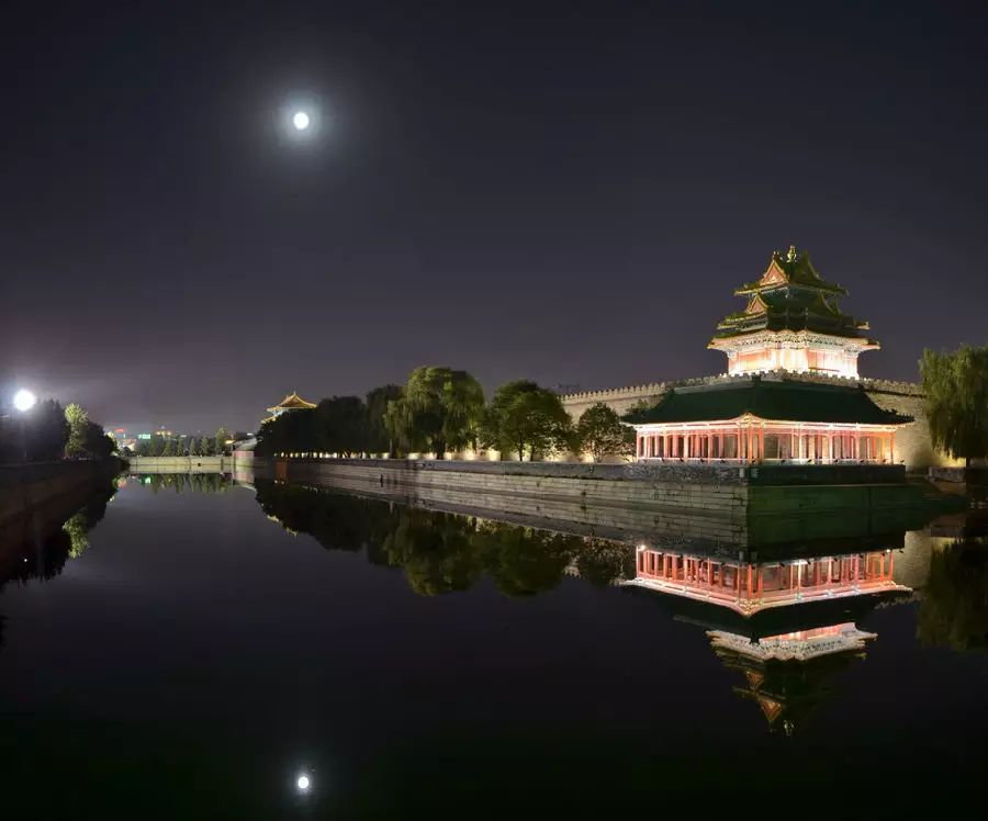 紫禁城角楼,美丽中的传说 - 快乐者 快乐着 - shangshanruoshui的博客 紫禁城角楼,美丽中的传说 - 快乐者 快乐着 - shangshanruoshui的博客