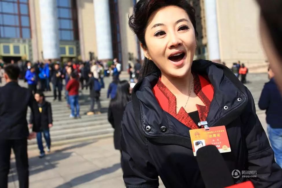 陕西45岁女人大代表西安广播电视台节目主持人孙维似80后|微博