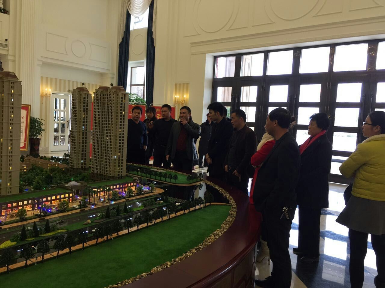 �����׸�