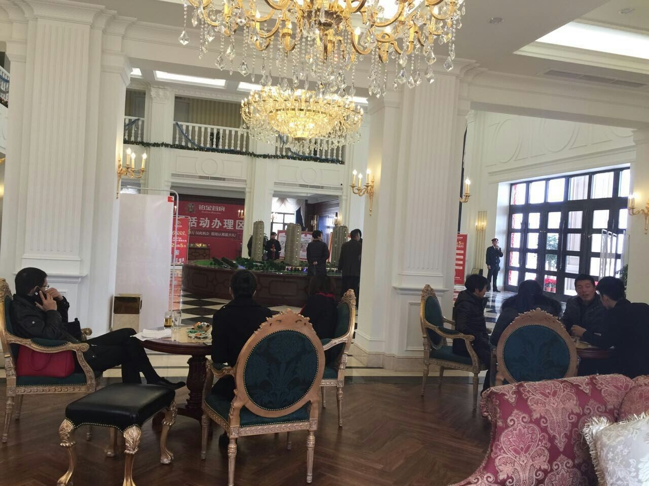 �����׸�