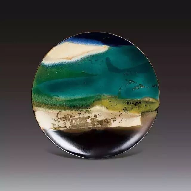 拓出一片新天地——著名艺术家柯和根色釉作品的现代性探索