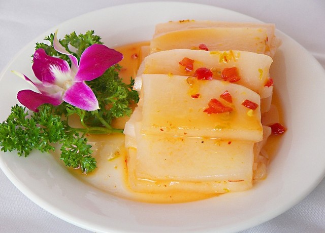 白蘿卜的養(yǎng)生功效——秋冬蘿卜巧搭配可抗毒