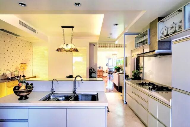 走马观灯 | 逃离繁华，从步入这个家开始