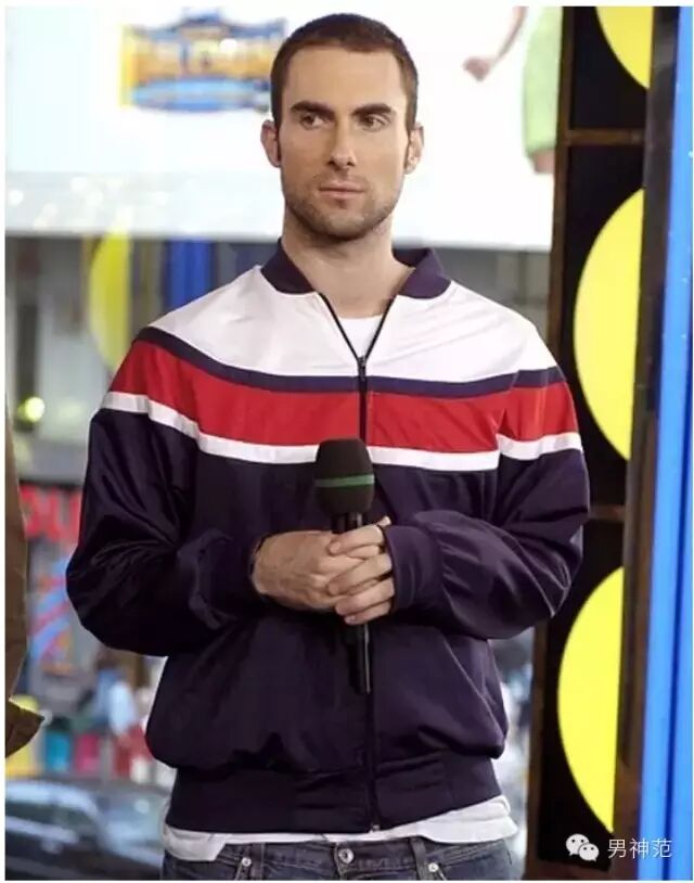 Adam Levine的三大地狱式穿搭!男神秒变宅男