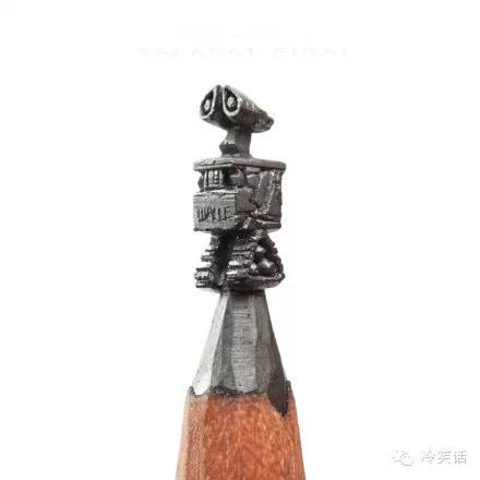 艺术家Salavat Fidai创作的铅笔头上的微雕…看完简直惊呆了！