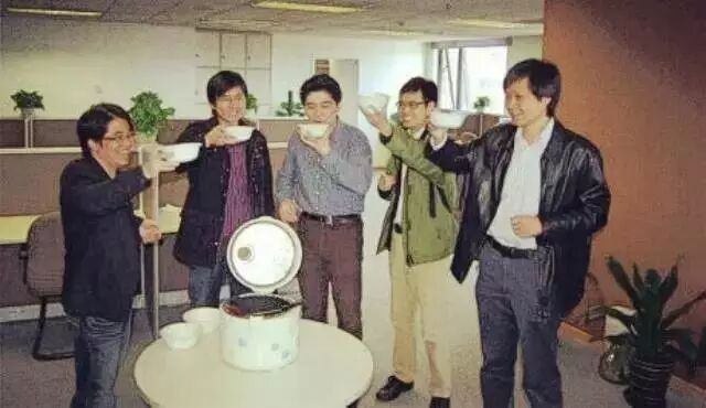 雷军的真性情！他为了朋友学习编程，最后竟然爱上了“他”…