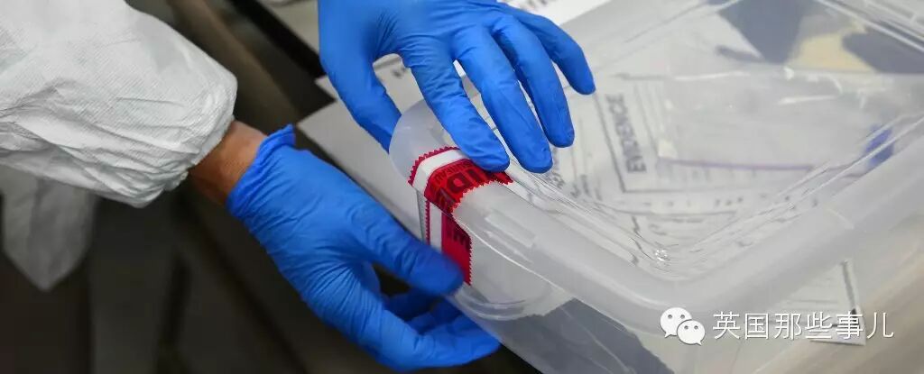 美国法医界最大丑闻 7800多个案件或将重审(组图)