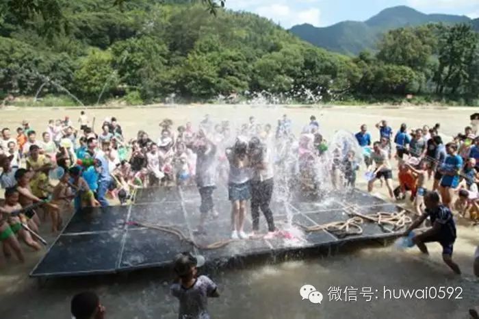http://mmbiz.qpic.cn/mmbiz/v1vEgnXu44rf39ks7FM6W0KgCWGMXdSpYocAfGeO6qKCqdBNbibtSosmicF0hTFUhQ4E54y8LzjsFmeiaNzpZShhg/0?wx_fmt=jpeg