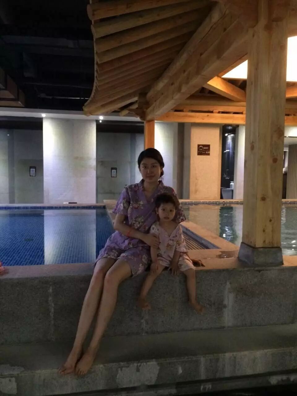 高跟鞋鞋跟质量测评_高跟鞋牌子_牌子的高跟鞋