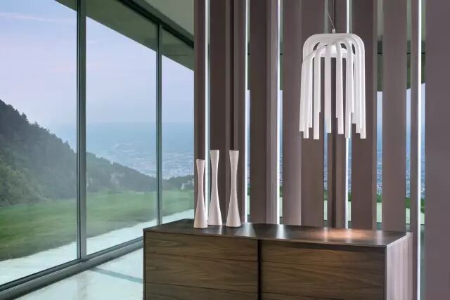 一群有故事的灯具