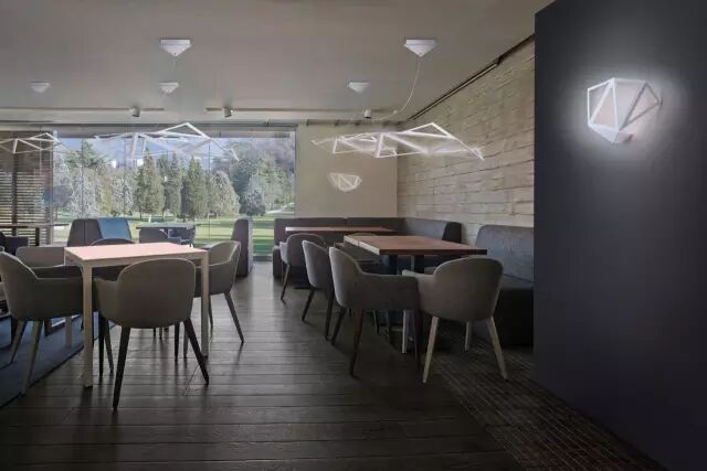 一群有故事的灯具