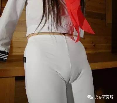 骆驼趾居然和尼古拉斯凯奇有关?!骆驼趾少女诱惑照片