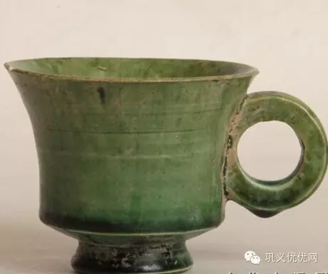 巩义窑 唐 绿釉小把杯