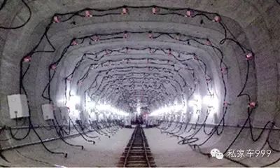 緯四路下穿隧道頂進過程中
