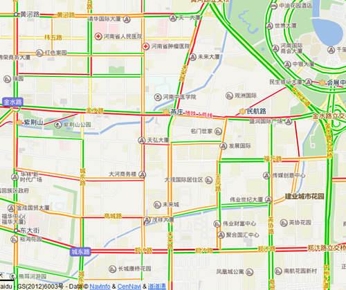 18點(diǎn)整：以金水路未來(lái)路為中心的道路都開(kāi)始出現(xiàn)車(chē)流量高峰。
