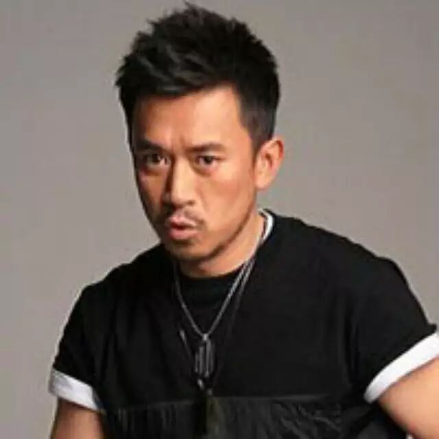 演员王学兵涉毒被抓,曾担任禁毒宣传员