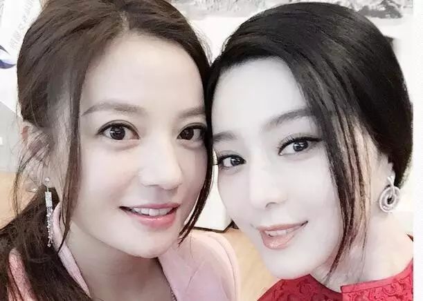 范冰冰再牛逼,在赵薇面前也只是小白兔