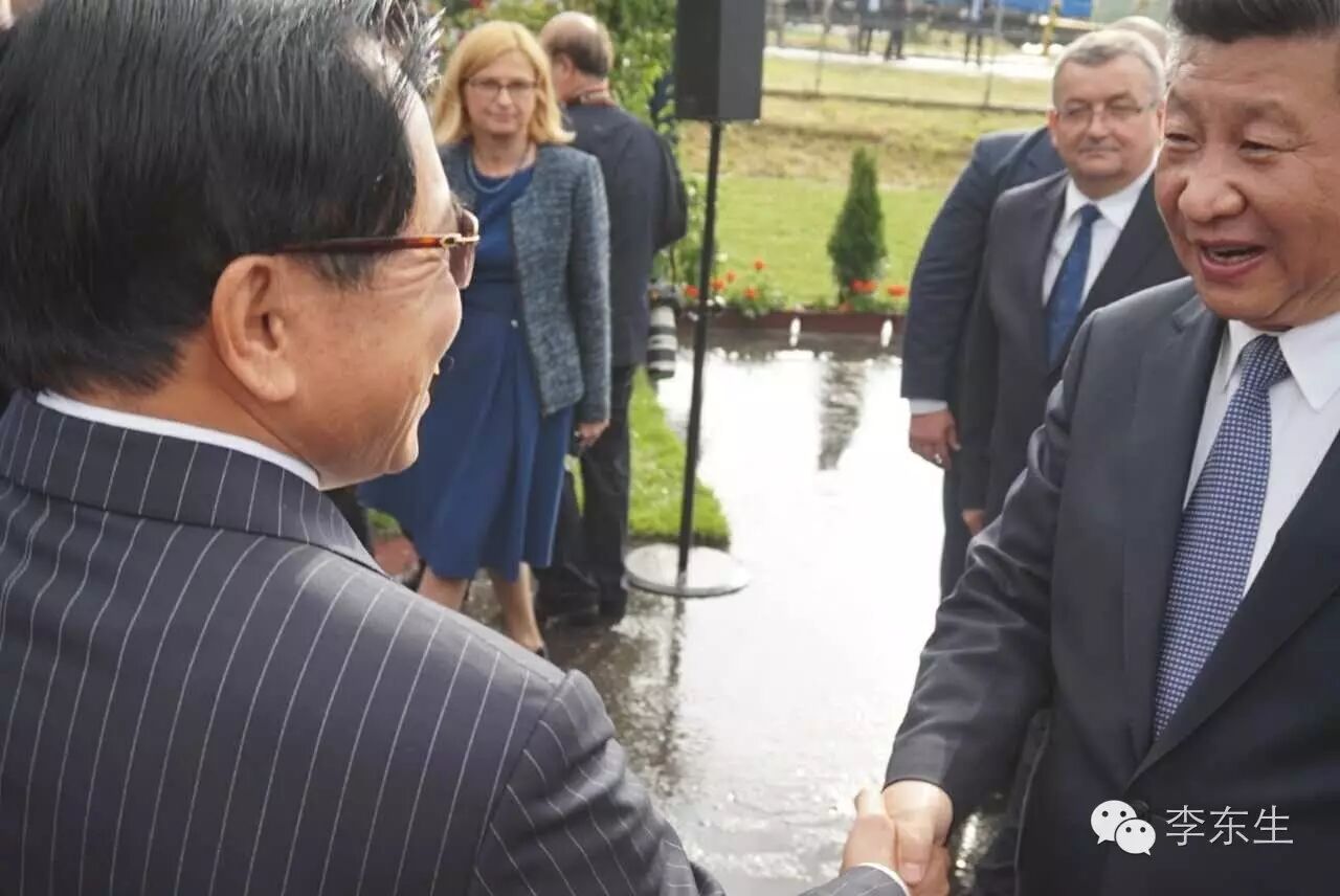 【跟着习主席去波兰】TCL电视物料乘中欧班列到欧洲，受到中波元首迎接