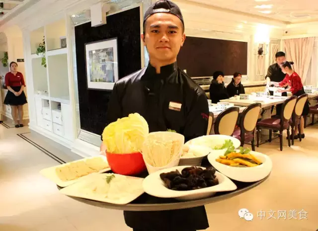 【火锅可以吃出浪漫】时尚火锅豆捞坊来到纽约 零淀粉手工精做鱼滑虾丸