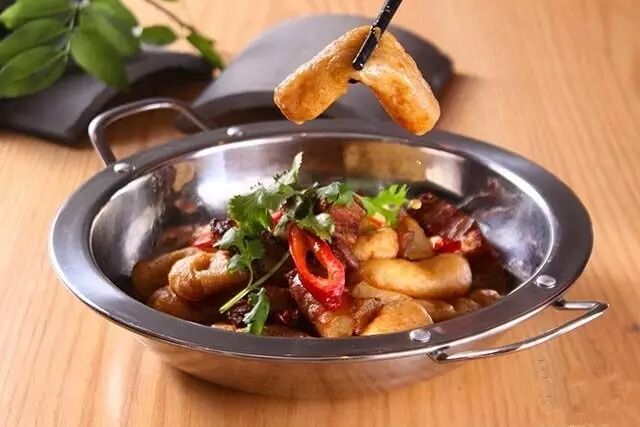 三杯鸭的三杯是啥意思_三杯鸡的制作方法_鸡用眼镜怎样制作