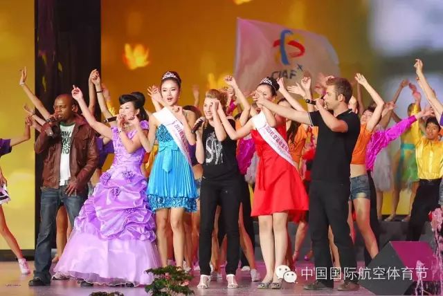 【2015中国国际航空体育节】一场属于蓝天的彩妆盛会-8880 