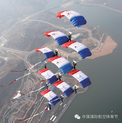 【2015中国国际航空体育节】一场属于蓝天的彩妆盛会-3181 