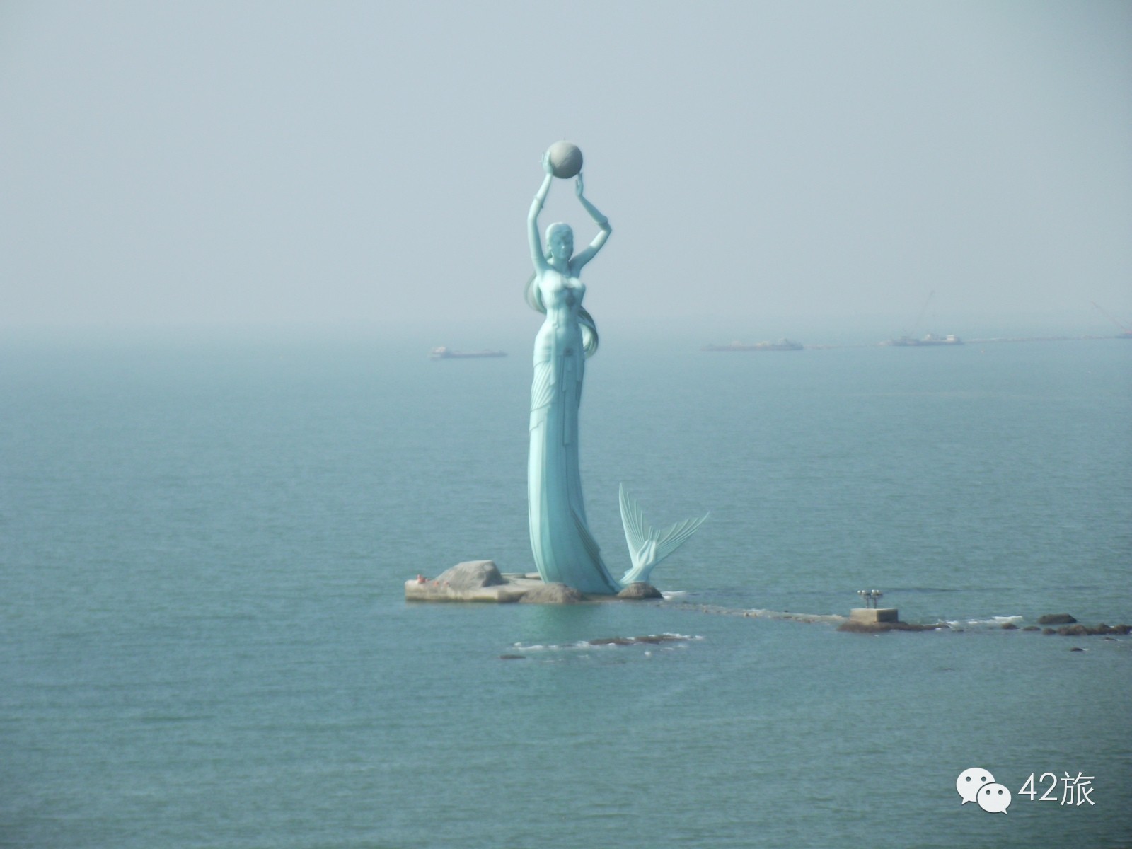 看完这些奇葩雕塑突然想跑鲅鱼圈马拉松了…(你们是从海底龙宫逃出来