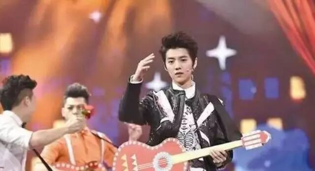 鹿晗李冰冰谁最土豪! 盘点明星天价行头