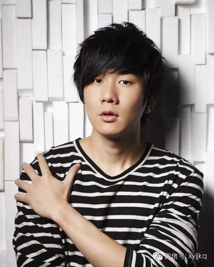 【口腔】林俊杰直播平台教刷牙