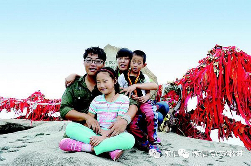 已转发两千万次的奇迹,中国最经典的励志人物,无腿流浪青年令人钦佩 - 语笑嫣然 - 闲闲颔首千娇起,嫣然一笑百媚生 已转发两千万次的奇迹,中国最经典的励志人物 - 涓涓小溪 - 深谷幽兰--涓涓小溪