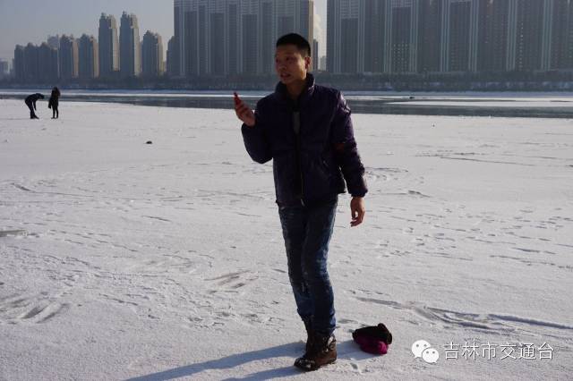 吉林平民英雄阚有年 冰冷江水救2孩子