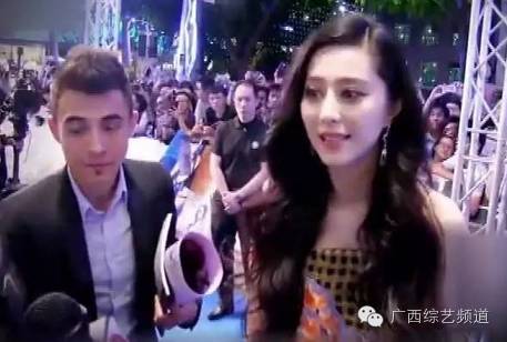 范爷、AngelaBaby、刘烨都玩直播了,你看了没?