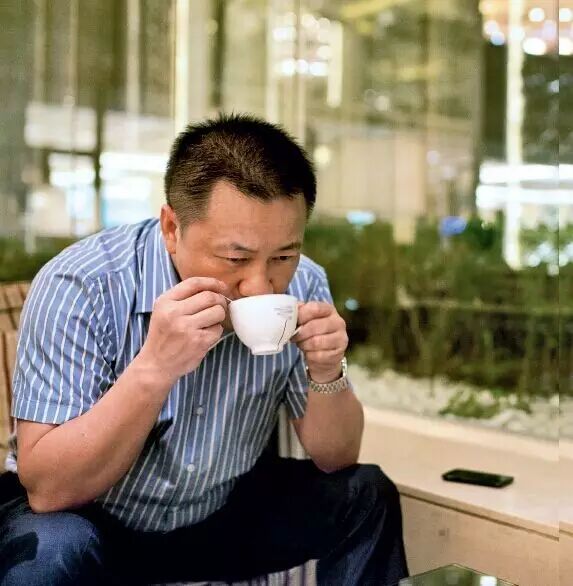 【独家】王冬雷还原雷士宫斗始末：密谋、恐吓、赌债