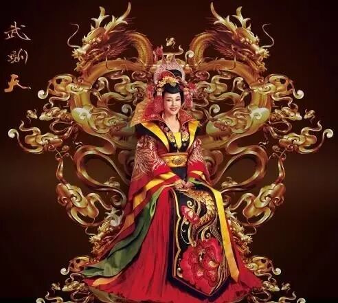 刘晓庆四演女皇,话剧舞台上再塑经典