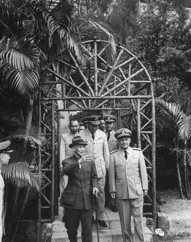 罕见照片：蒋介石在台湾的最后岁月- SLC58发表于几曾回首- 论坛