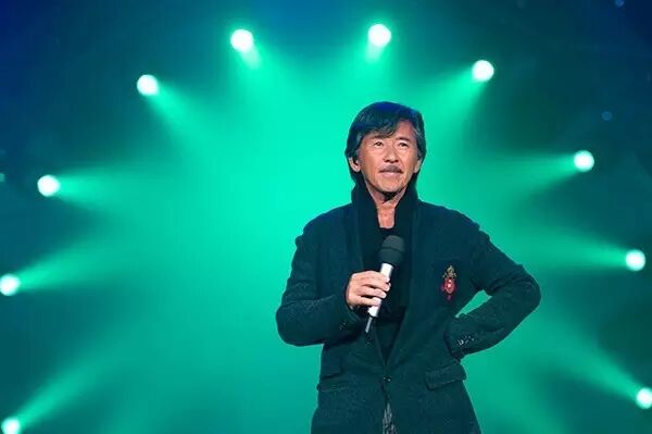 林子祥大魔王出場我歌群演懵逼了,殊不知他唱作俱佳,更...