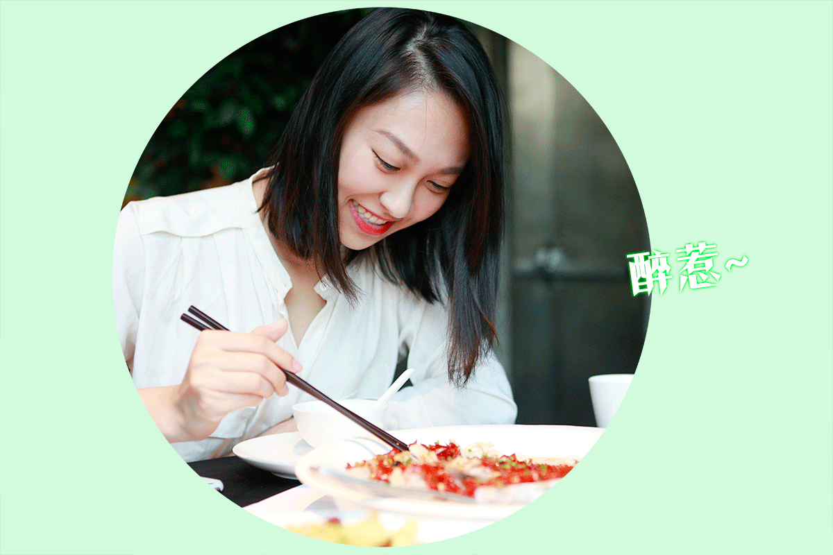 不仅量多肉嫩~剁椒鱼头配的面条也和别的餐厅完全不同,才不是什么光面